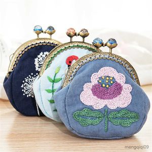 Chinese Style Products DIY Embroidery Coin Purse Wallet Fabric Storage Bag Embroidery Needlework Materials Kits Needlework Sewing Handcraft Gift R230803