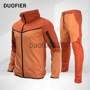 Tute da uomo 2023 Felpa con cappuccio da uomo di nuova marca Felpa con cappuccio in pile tecnico Abbigliamento da allenamento elasticizzato in cotone Cappotto di buona qualità Pantaloni sportivi Set Abbigliamento J230803