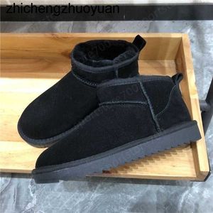 23SS NOWOŚĆ Australia Women Snow But Tazz Slipper Tasman Designer Boots Classic Ultra Mini Platform Boties zamszowe zimowe ciepłe sandały 35-42 Uggly Women Boots