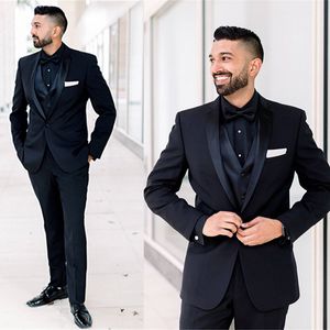 Lüks Damat Düğün Smokin Çentikli Yakel Takımlar İnce Fit Erkekler Siyah Kat Partisi 3 Parça Blazer Pantolon Yelek Özel Yapımı