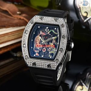 2023 Relógio masculino AAA de luxo automático multifuncional de 3 pinos luminoso padrão de diamante Dragon Tiger