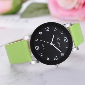 Wristwatches Women's Watch Casual Watch Leather Band التناظرية الرقمية الرقمية العلامة التجارية الفاخرة للهدايا Women Montre Femme
