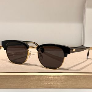 Óculos de sol para homens e mulheres de designers 0366 estilo anti-ultravioleta óculos retrô armação completa caixa aleatória