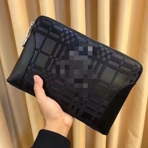 2023A mais recente bolsa clutch masculina Bolsa clutch de grande capacidade com trava de código Bolsa masculina casual de couro de bolso para negócios