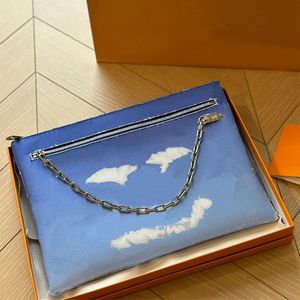 Borsa a mano blu unisex Borsa a mano da donna Portafogli con chiusura a cerniera Lettere bianche Hardware argento Borsa da uomo in pelle di vacchetta di grande capacità