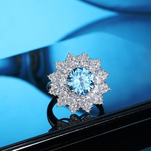 New Style Hot Sale S925 Sterling Silver Female Light Luxury Romantic Snowflake Sapphire Ring High-end Wedding Engagement Jewelry