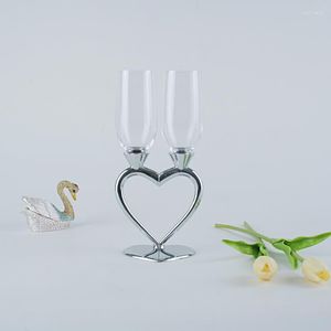 Bicchieri da vino Oh Trend 2PCS/Set Doppio supporto in metallo a forma di cuore Bicchiere da champagne Amore Romantico Anniversario di matrimonio Calice di cristallo