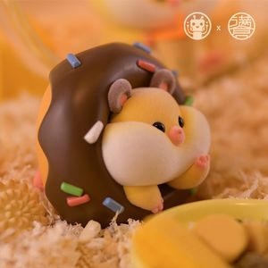 Action Toy Figure RIBOSE and Friends Daily Blind Box Toys Guess Bag Caja Ciega Blind Bag Toys for Girls Figure Cute Hamster Model Regalo di compleanno 230803