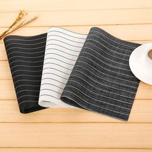 Table Runner Simple Atmospheric Lines Placemat Insulation Pad Thick Linen Western Food Plate Bowl Coasters PVC Washable Mat