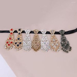 Bow Ties Style Crystal Slyckig bröllopsbindning Dräkt Tillbehör Men Metal Rhinestone Women Formal Business