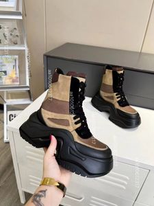 Kvinnors designer Metropolis Flat Ranger Combat Boots kombinerar slät kalvläder och duk Martin Ankel Calfskin Woman Winter Sneakers med Original Box 35-42