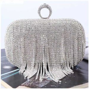 Torby na ramię Diamenty Tassel Evening Finger Pierścień Mały łańcuch sprzęgła One Side Rhinestones Party Wedding torebki 230426