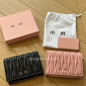 Kvinna Korta plånböcker Korthållare Designer Mini Purses Black Pink New Ladies Fashion Pleated Wallet Coin Purse Sxavlare Handväska