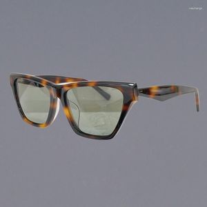 サングラスSL M103F女性の猫の目酢酸古典的な屋外の眼鏡トライアングルレッグソーラーメガネ男性反ウラビオレット