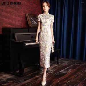 Etniska kläder Kvinnor Qipao Summer Retro Temperament 2023 Chinoiserie Style Young Girls 'Cheongsam Women's Modified Medium Length