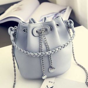 Popular Niche Bag Women's New Trendy Versatile Chain Crossbody Bag Korean Soft Leather One Shoulder Bucket Bag 230815