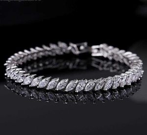 Silvergold Crystal Wedding Jewelry Bangles Armband för kvinnor Kostym smycken kubik zirkoniet Diamond Bridal Chain Armband7132218