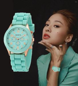 Zegarek na rękę Sdotter Women Watches 2023 Fashion Watch Watch Silikon Strap Strap Kwarc nadgarstka dla kobiet Relogio feminino