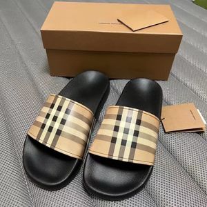 Tartan-Slipper-Sandale aus Gummi, Freizeitschuh, klassisch, Mule, Damen, Herren, Slide, schwarzes Haus, Designer-Sandale, Flip-Flop, Sommer, Strand, flache Ferse, Hausschuhe im Freien, Sliders für Damen