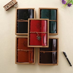 Partihandel Vintage Travel Diary Notebook Kraft Papers Writing Journal Notebook Pu Leather Spiral Pirate Notepad School Student Classical Books Stationery Gift A6