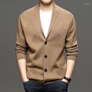 Maglioni da uomo Maglione cardigan coreano Top lavorato a maglia Abiti maschili Cappotto giacca oversize manica lunga nera con scollo a V S-3XL