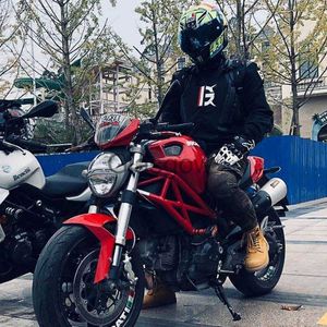 Vestuário de motocicleta Ghost Racing Jaqueta de motocicleta masculina de couro PU Jaqueta de motocicleta à prova de vento Roupa de motocicleta preta Casual com 7 unidades de equipamento de proteção x0803