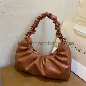 Umhängetaschen Damentasche Herbst und Winter Neue gekräuselte Wolke Unterarmtasche Koreanische Version Vielseitiges kleines Design Damen One Shoulder Stick Bagstylishhandbagsstore