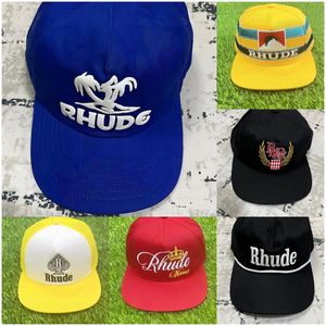 Rhude Hat Outdoor Baseball Cap Hip Hop Graffiti Hat Niezwyczajne napisy Zakrzywiony Brim Vintage Mężczyźni Kobiety Casual Classic Retro Style Graffiti Nowa era czapki nb czapki