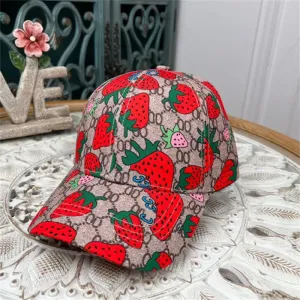 2023 Baseball Cap Designer Hats Luxury Ball Cap Strawberries Designs Sports Style Travel Running Wear Hat Temperament Versatile Caps