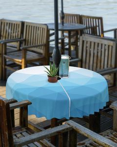 テーブルクロスジオメトリックモザイクトライアングルブルーグラデート傘の穴のジッパー式防水ピクニックパティオラウンドカバー付き屋外テーブルクロス