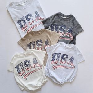 Cosplay Baby Boys USA Print TShirt Romper born Bebe Short Sleeve Sweatshirt Onesie Toddler Girls Romper 024M Macacões Summer 230803