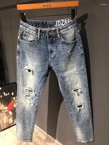 Jeans da uomo Moda 2023 Pantaloni di jeans strappati retrò vintage di lusso Stile punk Pantaloni da cowboy invecchiati per uomo Streetwear coreano