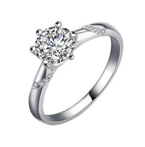 Fashion Jewelry pt950 Ring Platinum Plated D Grade High Carbon Moissanite Diamond Classic Micro Setting Hearts Arrows and Six Prongs