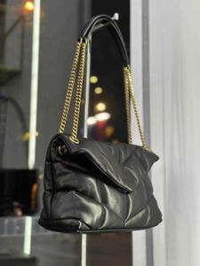 10a en yüksek kaliteli tasarımcı çantası çapraz vücut torbası omuz çantası koyun derisi küçük boyutlu çanta çantalar tasarımcı kadın çanta kutusu A017