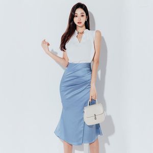 Work Dresses Formal Set White Sleeveless Vest Top Blue High Waist Fishtail Skirt 2023 Summer Slim Bodycon Chic Wear 2 Pieces