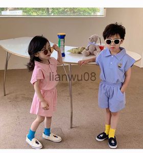 Completi di abbigliamento 2023 Bambini estivi coreani Look da fratello Vestiti Set Cotone Solido Ricamo Orso Pantaloncini Tuta Colletto rovesciato Polo Abiti x0803