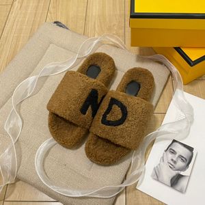 Mode Neue Baguette Hausschuhe Pelz Sticken Sandale Luxus Designer Tazz Plattform Schuhe Mädchen Schwarz Braun Freizeitschuh Herren Haus Slides Damen Teddybär Sandale Dame