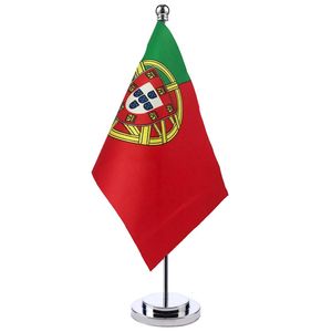 Bannerflaggor 14x21cm Office Desk Flag of Portugal Banner Boardroom Table Stand Pole Stick Den portugisiska skåpflaggan Set Meeting Room Decor 230804