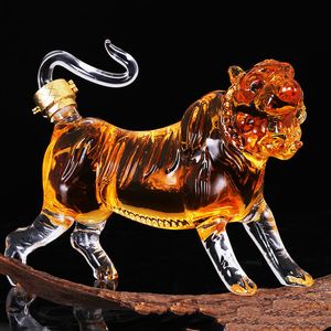 Wine Glasses tiger shaped design leadfree whiskey decanters wine whiskey bottles 230803