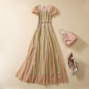 2023 Autumn Green Floral Embroidery Tulle Dress Short Sleeve Round Neck Panelled Long Maxi Casual Dresses A3Q191340