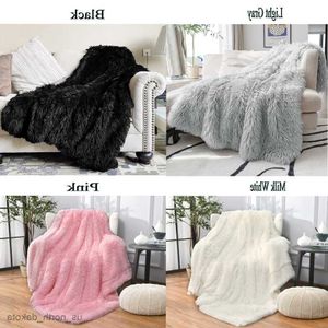 Coperta Morbida pelliccia sfocata Coperta Accogliente coperta in peluche Shaggy per letto R230804