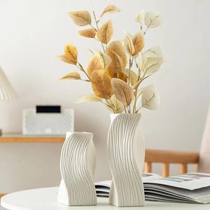 Vaser Modern keramisk linje roterande tvinnad vas kreativ nordisk blomkruka för kontor sovrum vardagsrum hem dekoration gåvor