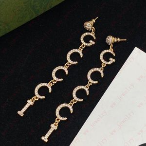 Jewelry designer Luxury Fashion design brass material inlaid with zircon Alphabet connection tassel earrings, ladies Dangle Chandelier, Valentine's Day, Christmas