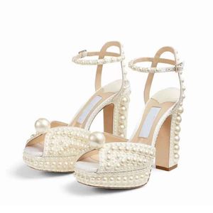 Kvinna bröllop sandal sacaria klänning bröllopskor pärla-utmärkt satinplattform sandaler vita brudpärlor blockera höga klackar dampumpar EU35-43