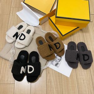 Populära tofflor inomhus sandales avskräcker kvinnors mens hus tofflor storlek 35-42 häl platt bas glider baguette björn fluffig glid lady fuzzy sandal lyxdesigner sko