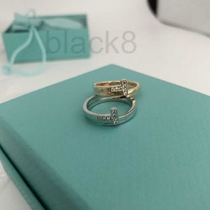Кольца полосы колец дизайнер S925 Серебряное серебряное кольцо T1 с розовым золотом и бриллиантами кольцо простые, стильные, легкие роскошные дизайнерские смысл День святого Валентина U0EK