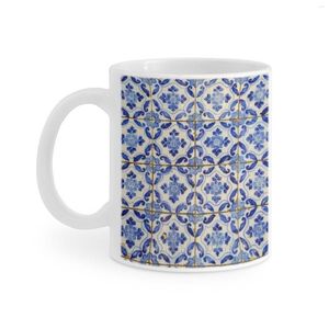 Caneca Azulejos portugueses. Flores e folhas azuis caneca branca estampada xícara de chá engraçada presente café personalizado