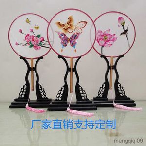 Produtos de Estilo Chinês Bordado Leque De Seda Redondo Estilo Chinês Panda Leque De Mão Retrô Cheongsam Leque de Dança com Borla Decoração da Casa R230804