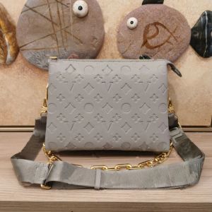 M57790 Coussin äkta läder crossbody väskor lyxiga kvinnors herrdesigner purses tote messenger plånböcker fyrkantiga handväskor präglade två axelband kedjepåse