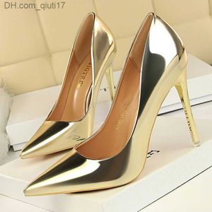 Dress Shoes Women's patented leather pump 7.5cm 10.5cm high heels Women's slim high heels Low boots Wedding bride Mteallic silver gold glitter shoes Z230804